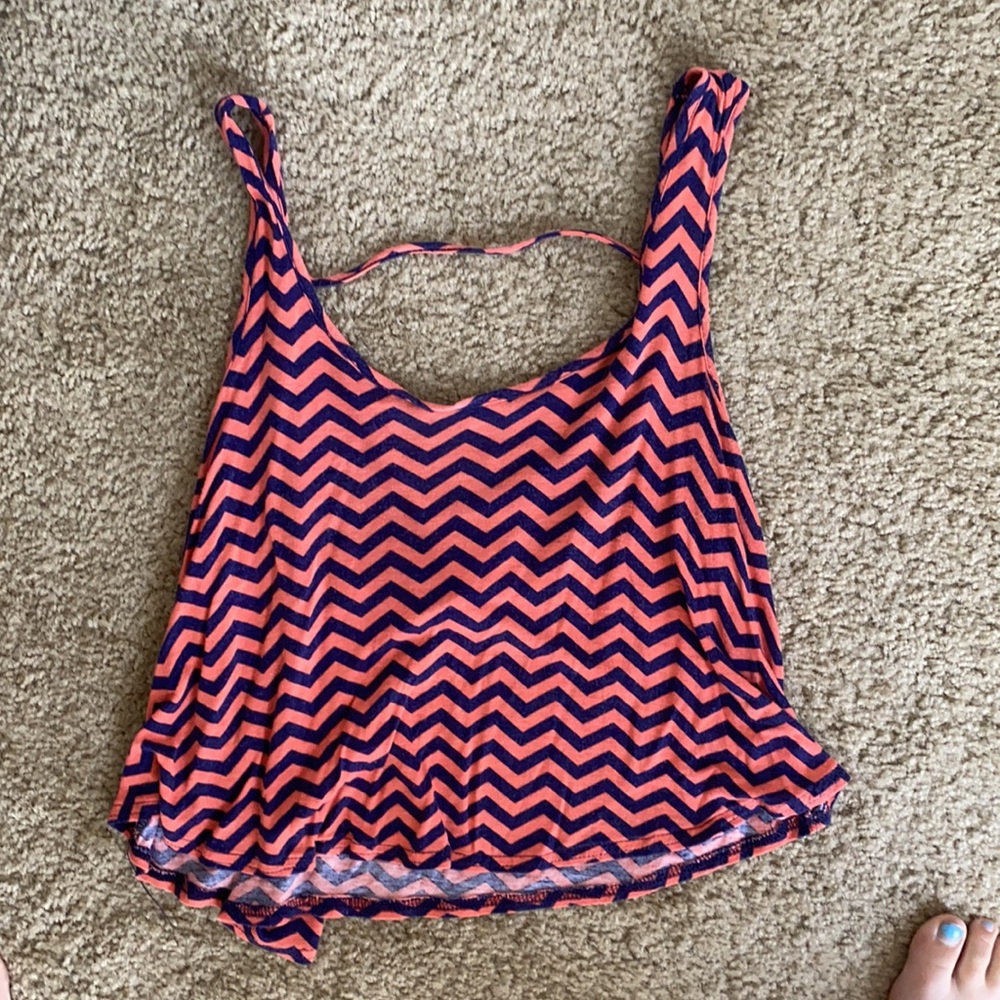 Assorted Tank Top Bundle - Picture 6 of 11